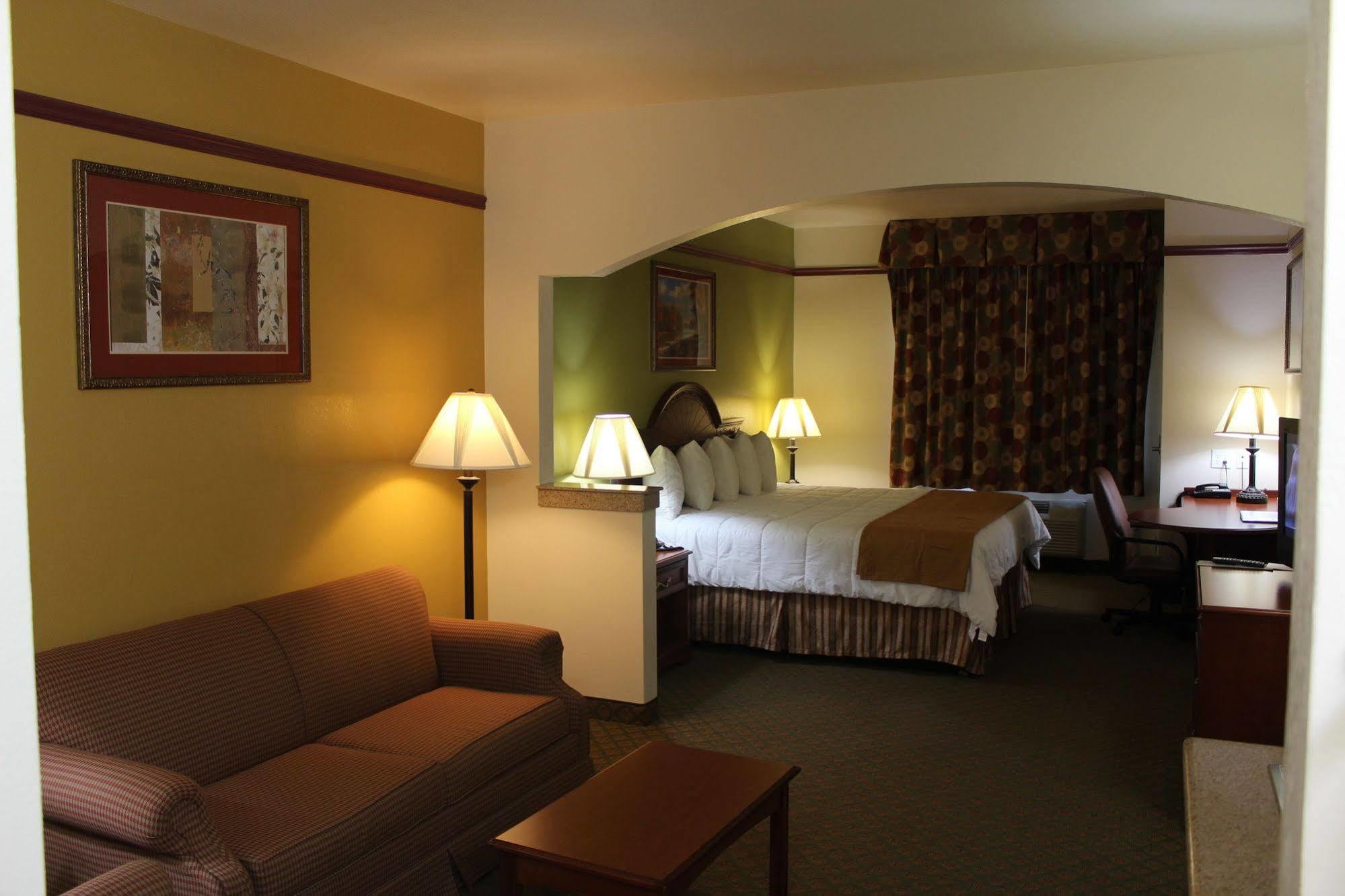 Budget Host Inn&Suites Cameron Buitenkant foto